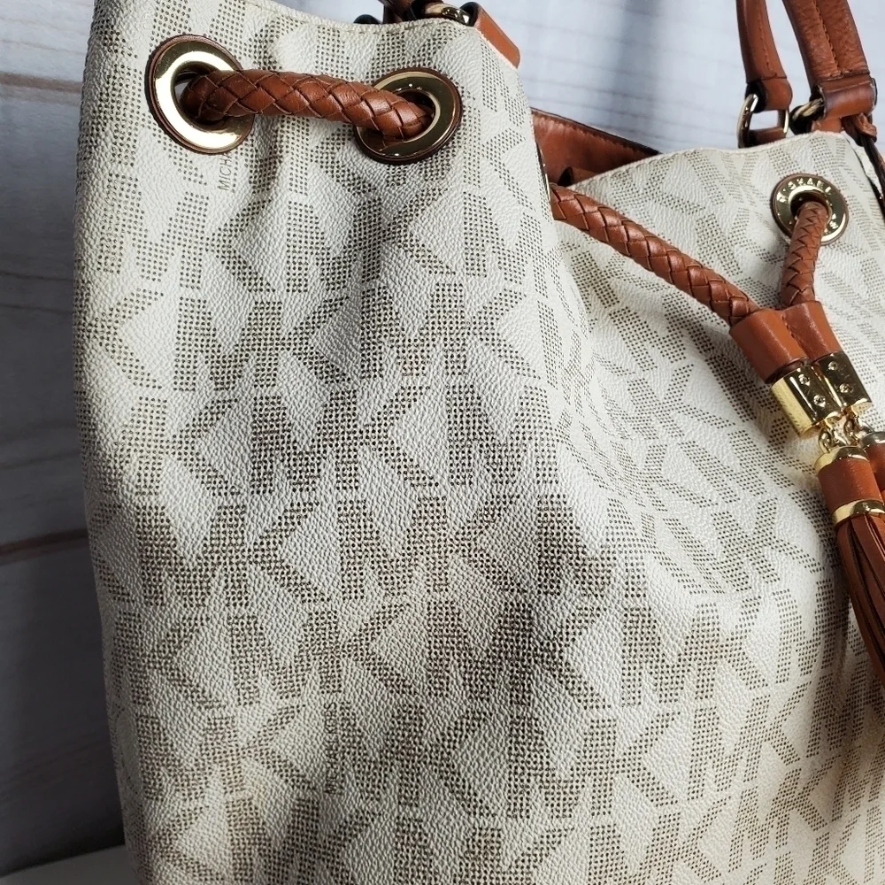Michael Kors Jet Set Large Logo Leather Gathered Brown Vanilla Tote Purse 15